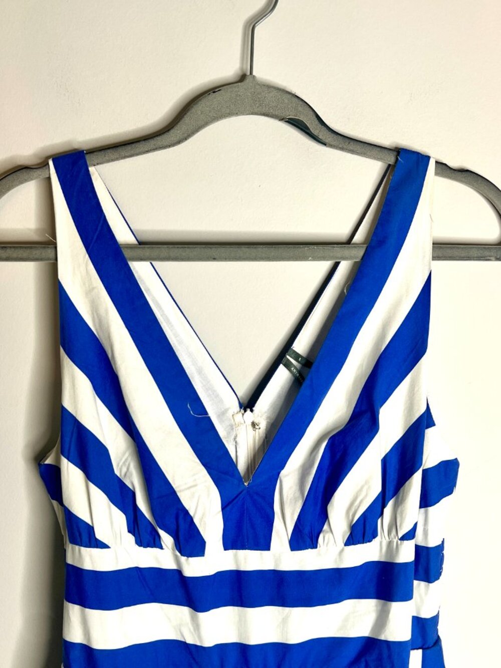 Anthropologie V-Neck Sleeveless Fit & Flare Midi Dress Coastal Nautical Stripe S - Picture 5 of 8